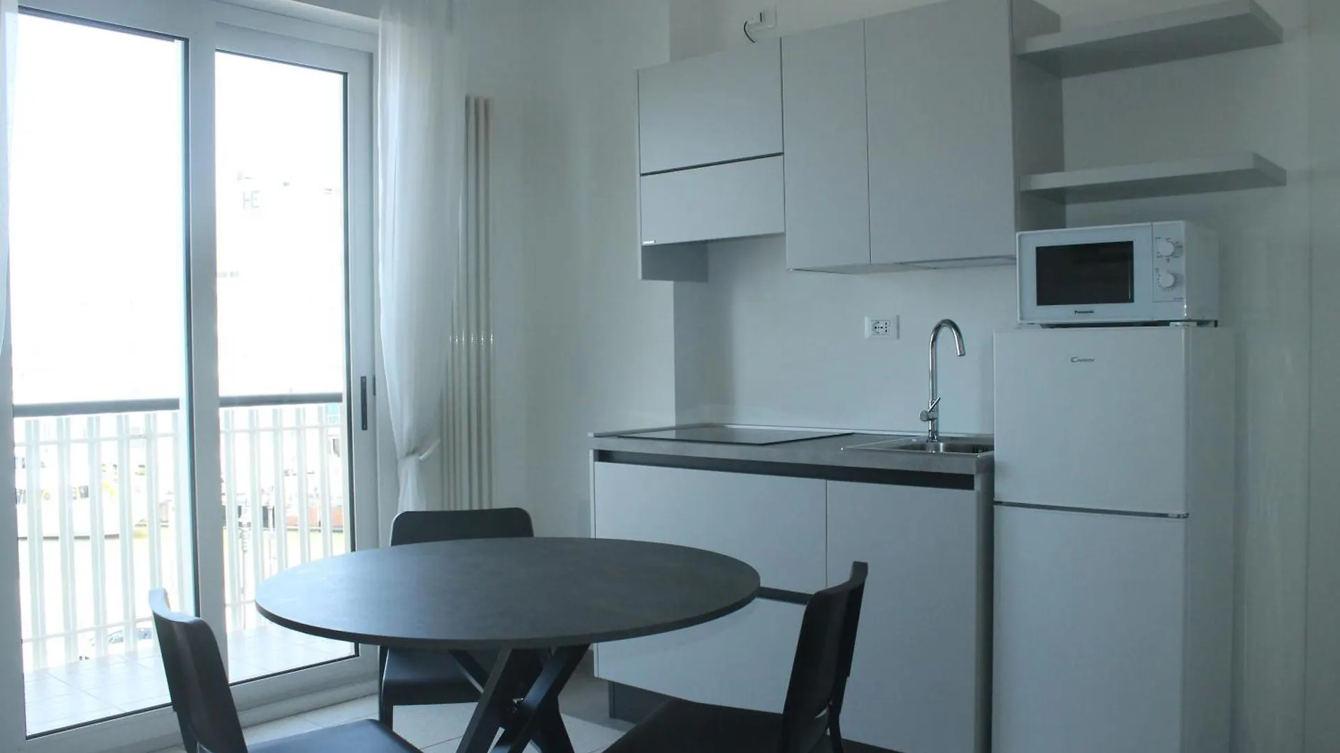 Residence Fiorella Cattolica